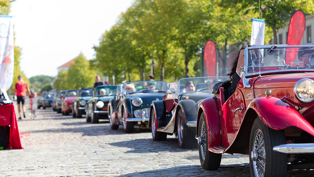 Der Autotransport bei Events: Wichtige Schritte und Überlegungen